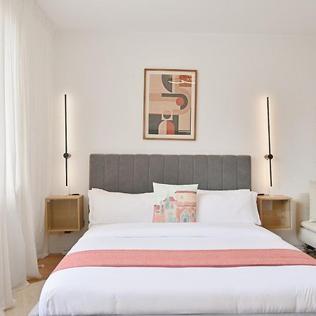 Beautiful And Stylish 1-Bedroom With Kitchen And King Size Bed Wuppertal Exterior photo