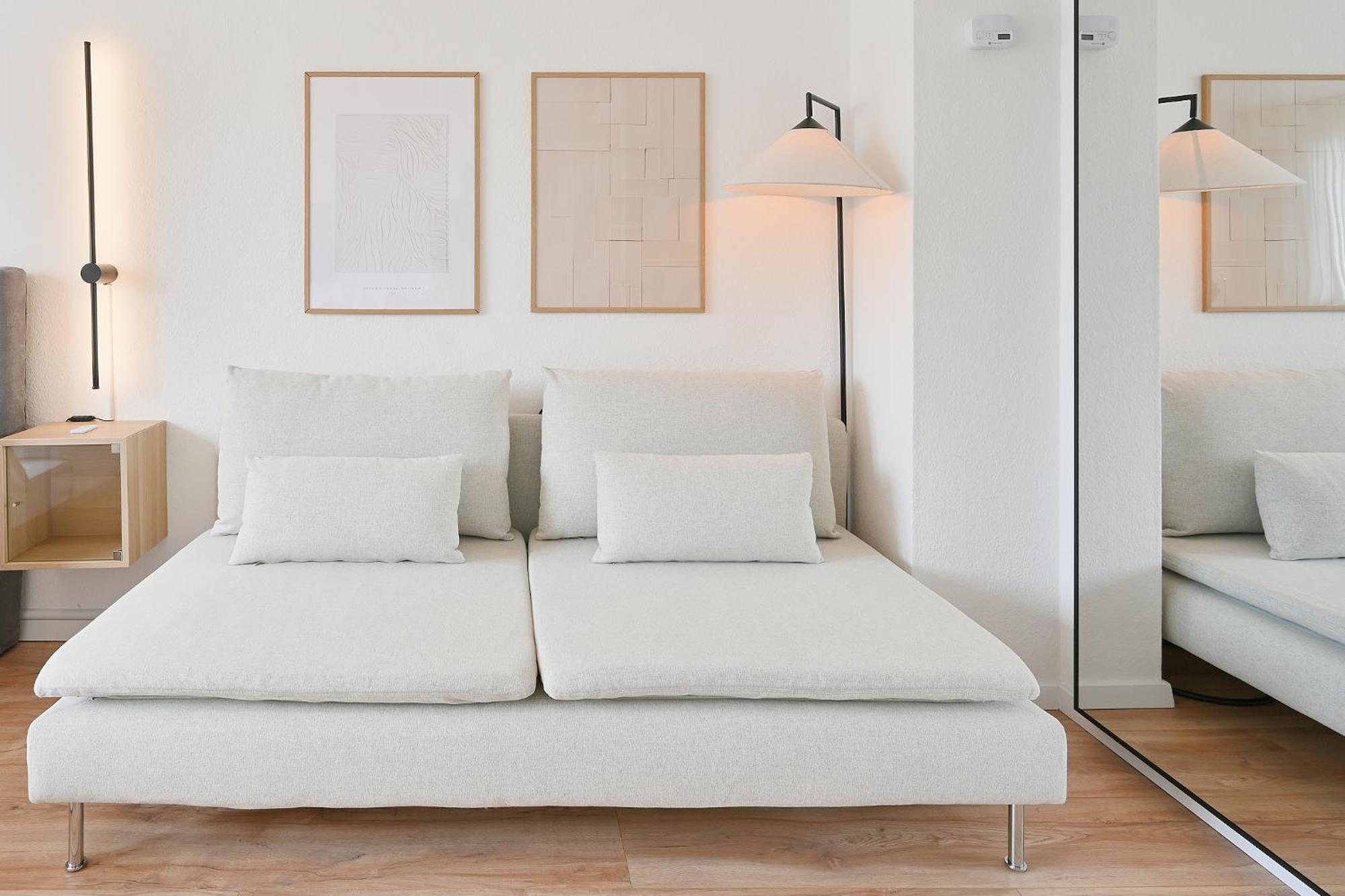 Beautiful And Stylish 1-Bedroom With Kitchen And King Size Bed Wuppertal Exterior photo
